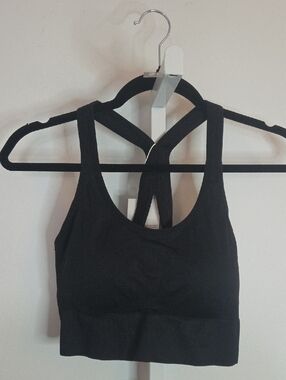 Halara Black Seamless Flow Sports Bra XL NWT Strappy Back